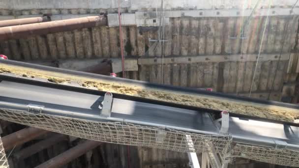 Transport Excavations Excavées Partir Tunnels Mines Par Bande Transporteuse — Video