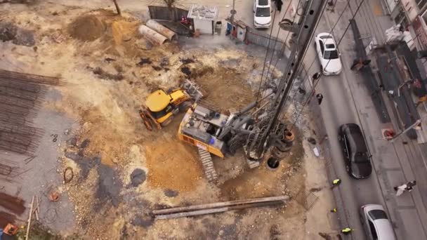 Local Construção Máquina Pilha Entediada Está Perfurando Para Melhoria Solo — Vídeo de Stock