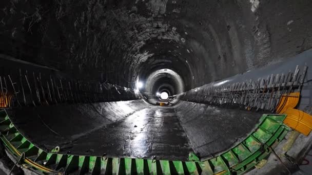Verter Concreto Derramamento Instalação Vergalhões Construção Túnel Metro — Vídeo de Stock