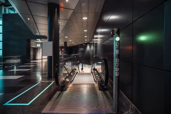 Capture Contemporary Airport Zurich Area Selective Focus Moving Walkways Leading — Zdjęcie stockowe