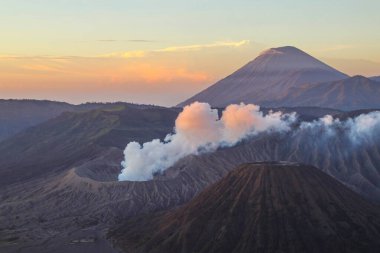 Point View Sunrise Mountain Bromo Doğu Java Endonezya 'da.