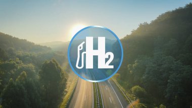 Hidrojenle çalışan elektrik kamyonu, bir otoyolda H2 Sembol ile sürüyor - 3D canlandırma