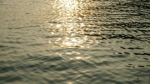 Beautiful Close Sea Water Surface Close Golden Water Calm Ripples — Stock Photo, Image