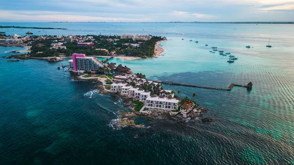 Cancun Riviera Riviera, Meksika Karayipleri, okyanus tropik cenneti.