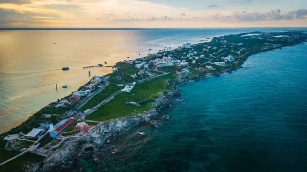 Meksika Mujeres Adası Havayolları Karayip Denizi Rivierası 'nda tatil beldesi Maya Cancun
