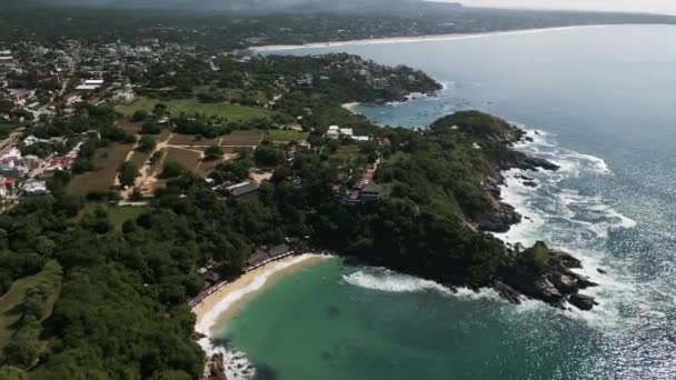 Puerto Escondido Oaxaca Coastline Aerial Footage Sea Ocean Water Waves — Stock Video