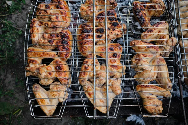 Barbecue Grill Chicken Meat Tasty Chicken Legs Wings Grill Fire — Stock Photo, Image