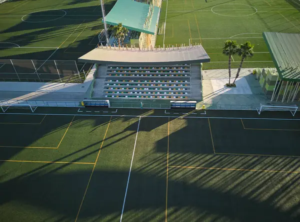 Pequeño Campo Futbol Pequeño Estadio Moderno Mini Campo Fútbol Aire — Foto de Stock