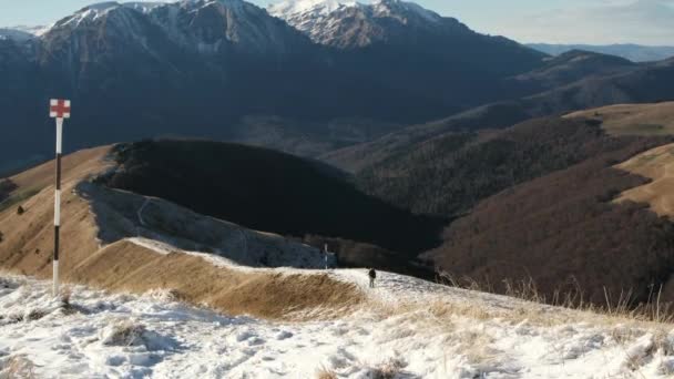 Inverno Paisagem Montanhosa Natureza Pacífica Inverno Bucegi Mountains Romênia Primeira — Vídeo de Stock
