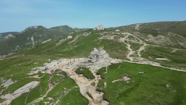 Sfinxul Din Bucegi Esfinge Uma Formação Rochosa Natural Parque Natural — Vídeo de Stock