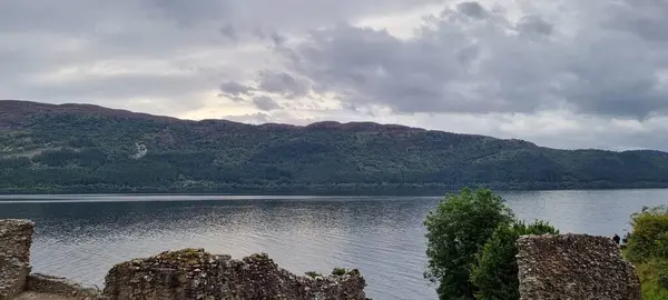 Замок Уркхарт Лох Несс Шотландія — стокове фото