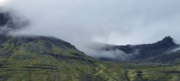 Ostrov Seydisfjordur Krásná Krajina Horách — Stock fotografie