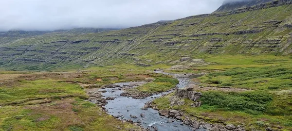 Iceland Сейдісфьордур Пейзаж Водоспадом — стокове фото