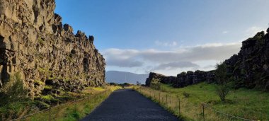 Ada, Batı Bölgesi, Reykjavik, Amerikan ve Avrasya kıta plakaları, şey, Loegberg
