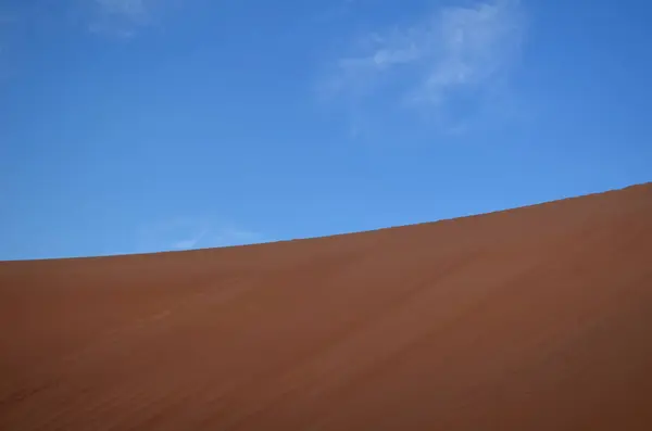 Tocantins, Brezilya 'da mavi gökyüzü olan kum tepeleri