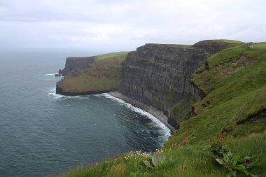 Clare, İrlanda 'daki dünyaca ünlü Moher Kayalıkları 