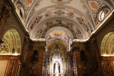 Meryem Ana 'nın iç görünüşü Macarena, Seville, Endülüs, İspanya  