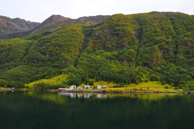 Bremangerlandet, Norveç 'in fantastik manzarası  