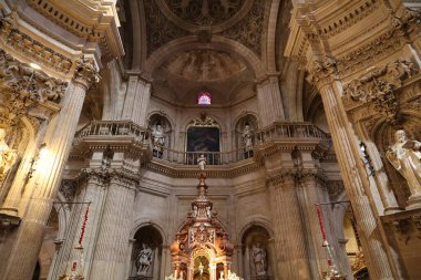 Tabernacle Kilisesi 'nin iç görüşü Iglesia Parroquial del Sagrario Granada, Endülüs, İspanya  