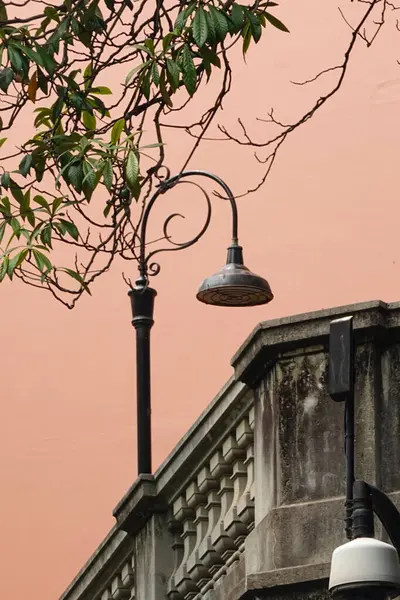 Vieille Lanterne Dans Ville — Photo
