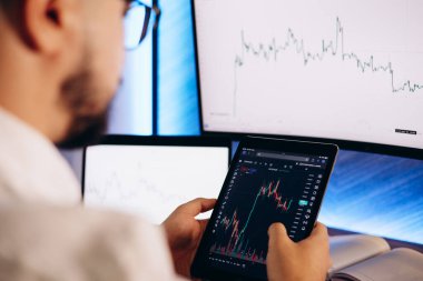 Döviz borsasında çalışan insan tüccarı