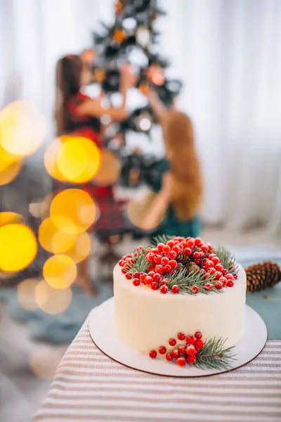 Christmas Cake Decorated Red Berries — Stock Photo, Image