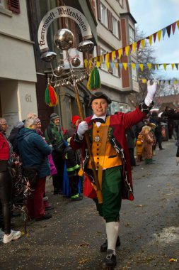 STUTTGART, ALMANY, 19 HAZİRAN 2020. Almanya 'nın Stuttgart şehrinde geleneksel maskeli karnaval alayı. 