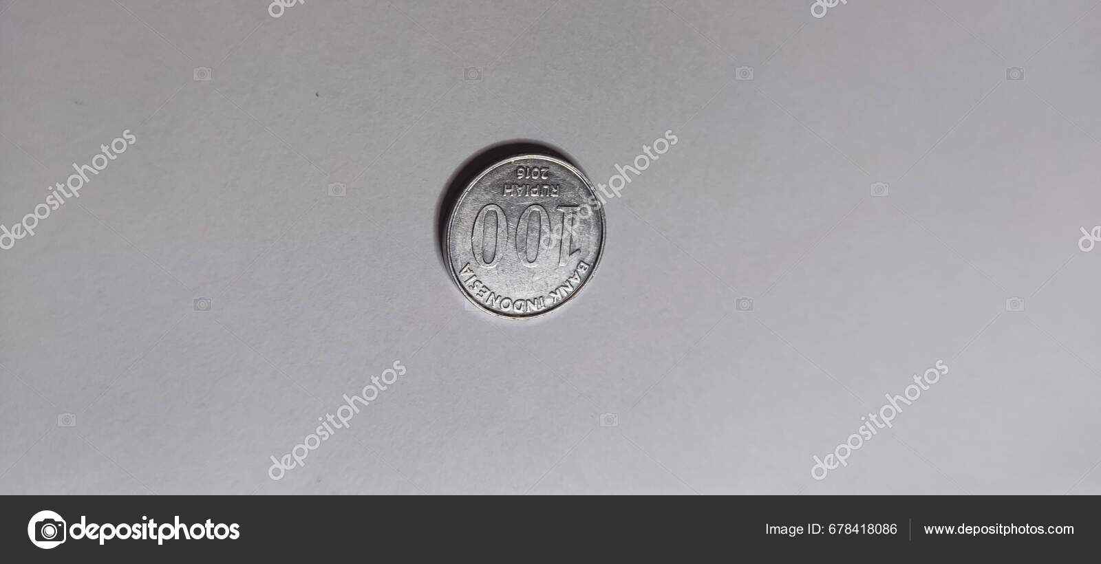 Jakarta Indonesia September 2023 200 100 Idr Coin Isolated White
