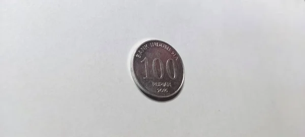 Yakarta Indonesia Septiembre 2023 200 100 Monedas Idr Sobre Fondo — Foto de Stock