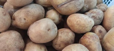 Marketten taze patates arkaplanı ve doku.