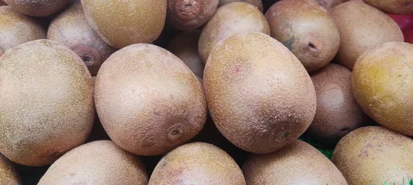 Fresh Chinese Gooseberry Kiwi Fruit Texture Background Market — Stock Photo, Image