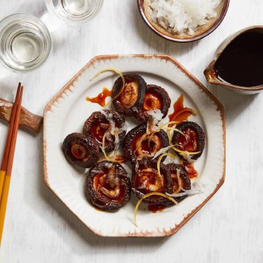 Yaki Shiitake Ponzu-zoe (Ponzu soslu ızgara Shiitake))