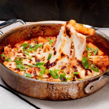 Peynirli Buldak (Ateş Tavuğu) Pirinçli Kek