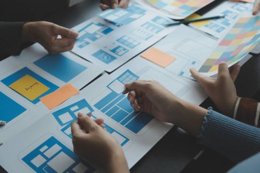 UX UI ve programlama geliştirme teknolojisi.