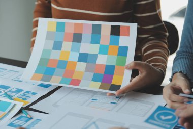 UX UI ve programlama geliştirme teknolojisi.