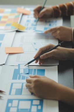 UX UI ve programlama geliştirme teknolojisi.