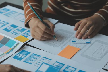 UX UI ve programlama geliştirme teknolojisi.