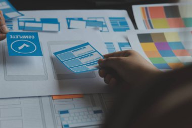 UX UI ve programlama geliştirme teknolojisi.