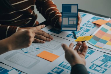 UX UI ve programlama geliştirme teknolojisi.