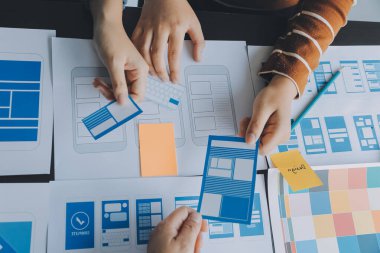 UX UI ve programlama geliştirme teknolojisi.