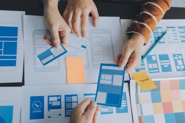 UX UI ve programlama geliştirme teknolojisi.