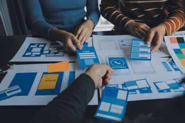 UX UI ve programlama geliştirme teknolojisi.