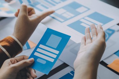 UX UI ve programlama geliştirme teknolojisi.