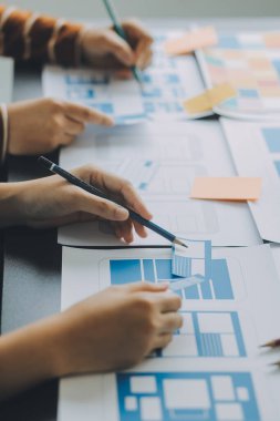 UX UI ve programlama geliştirme teknolojisi.