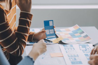 UX UI ve programlama geliştirme teknolojisi.