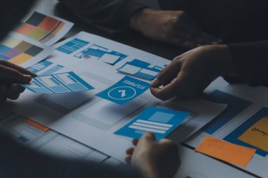 UX UI ve programlama geliştirme teknolojisi.