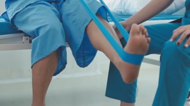 Kadın bacağı hastanede.