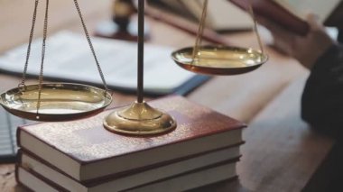 Hukuk, adalet ve adalet kavramı