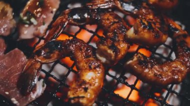 Izgarada nefis et. Etli ızgara. barbekü.