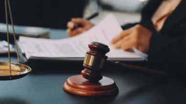 hukuk ve hukuk hizmetleri.